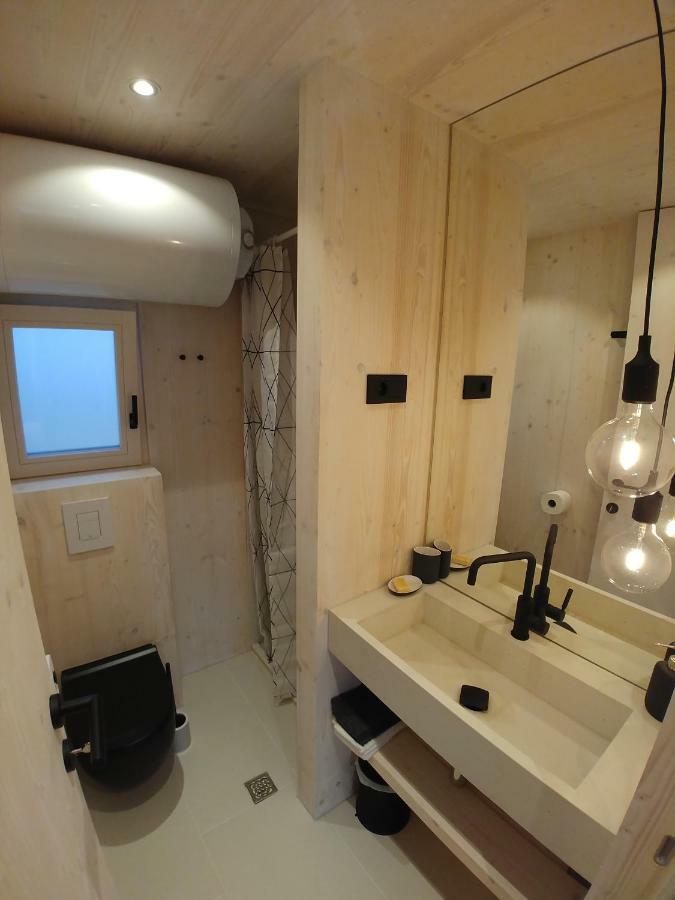 Buqez Eco - 2 And 8 - Seaview, New Wifi! *